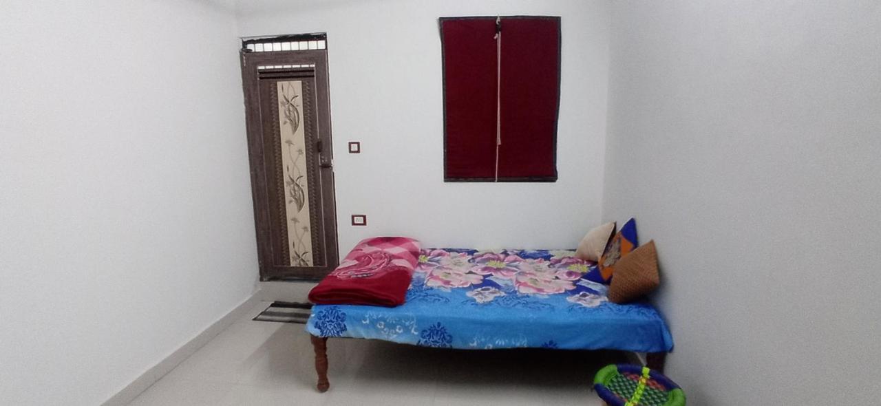 Vrinda Homestay Vrindāvan Buitenkant foto